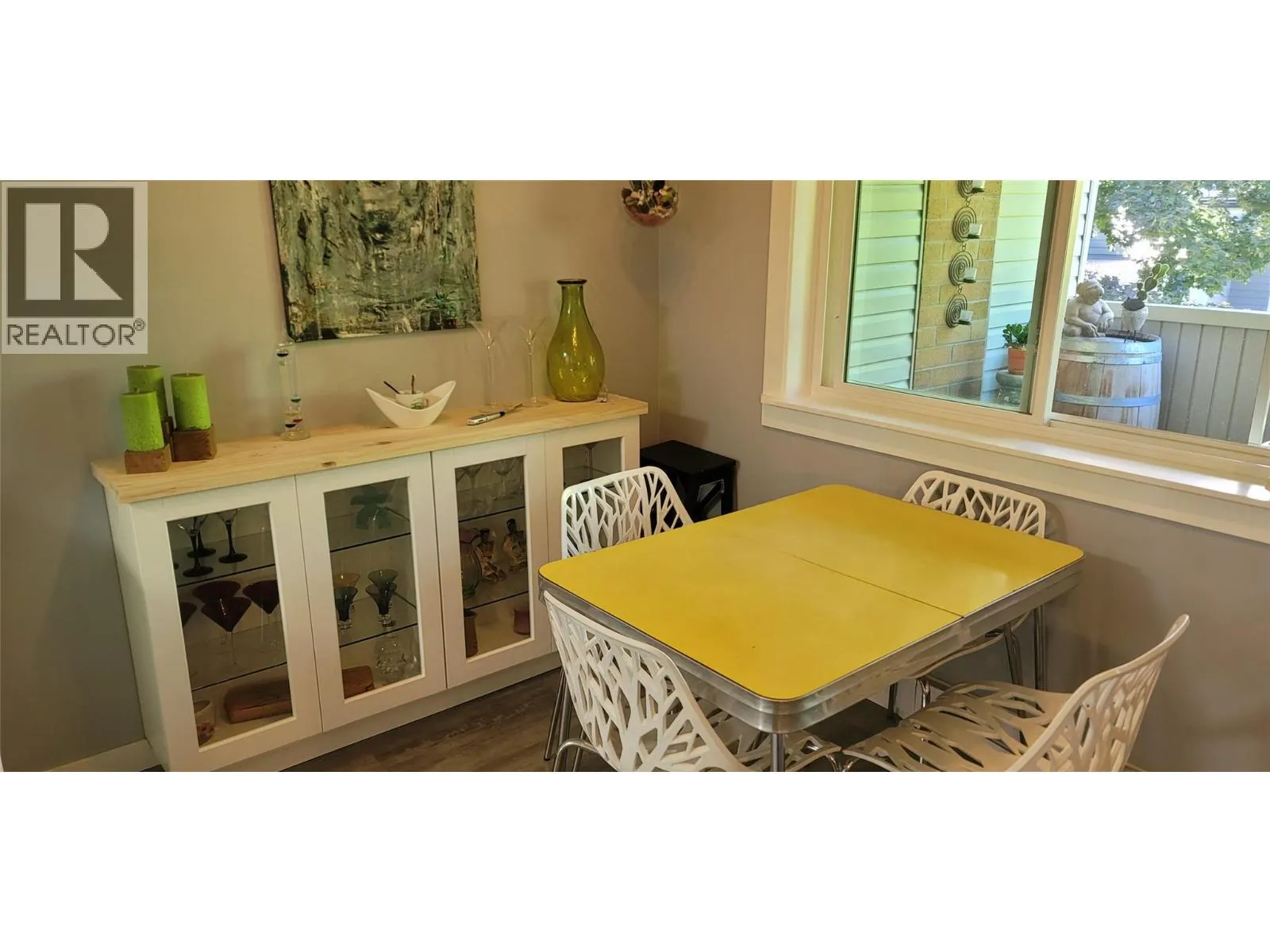 240 McIntosh Road Unit# 211