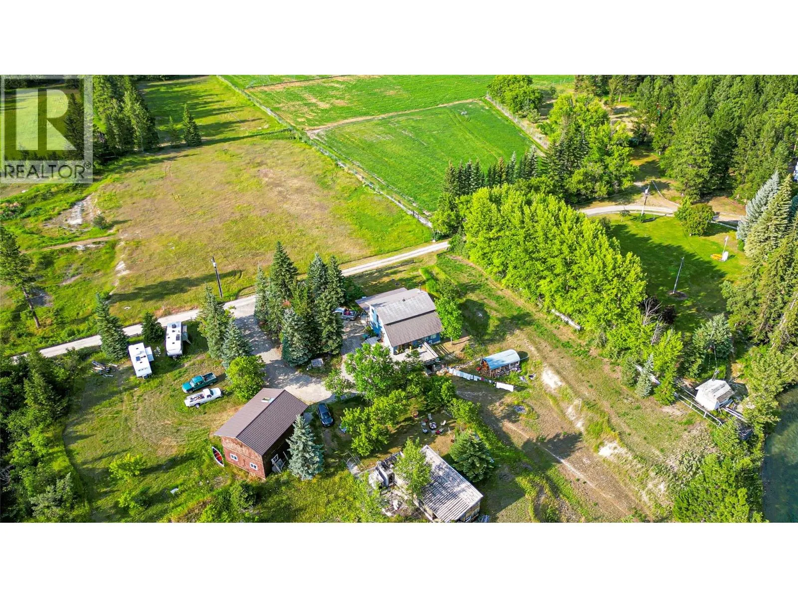3560 ISLAND POND Road