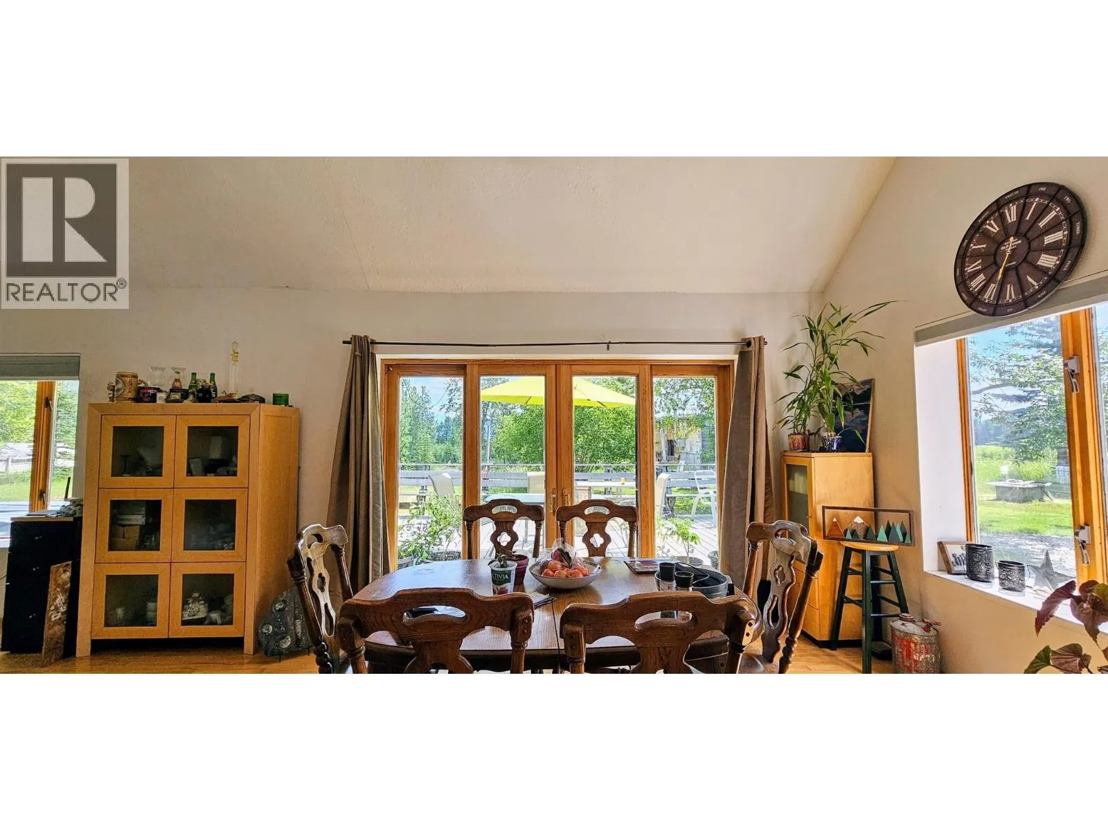 3560 ISLAND POND Road