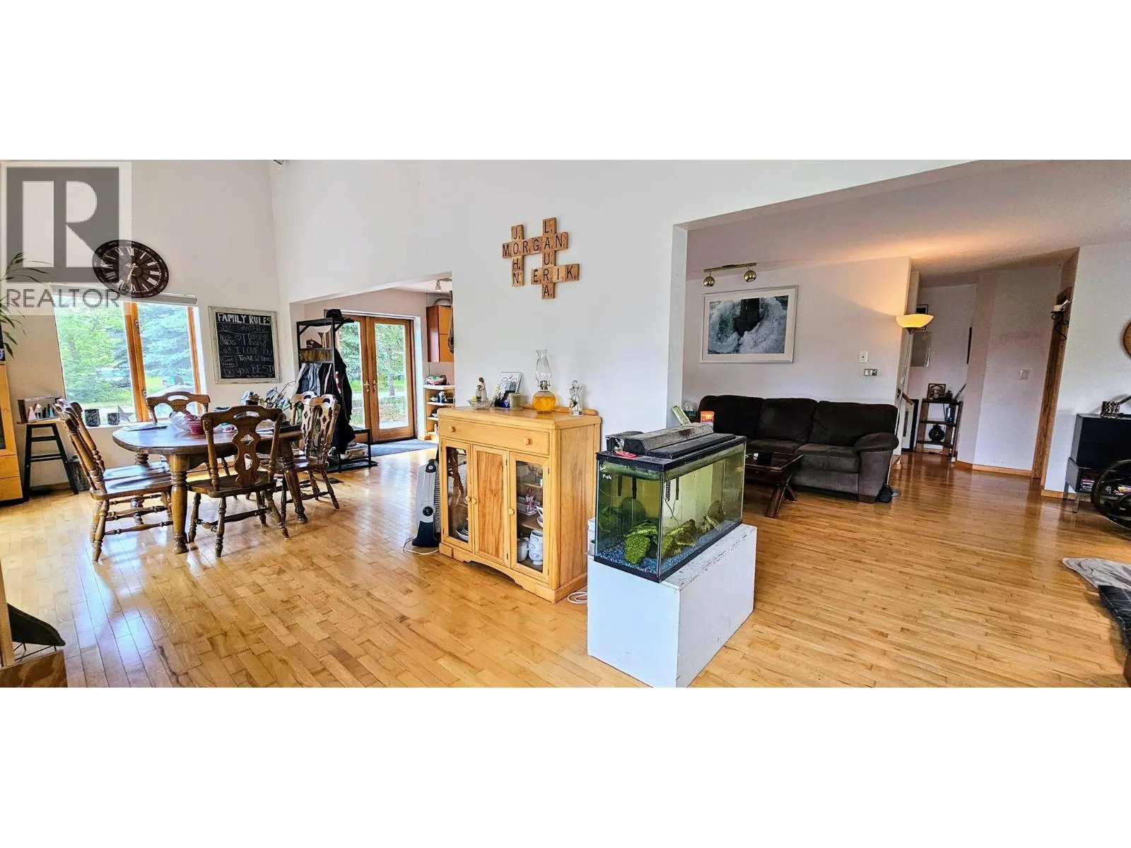 3560 ISLAND POND Road