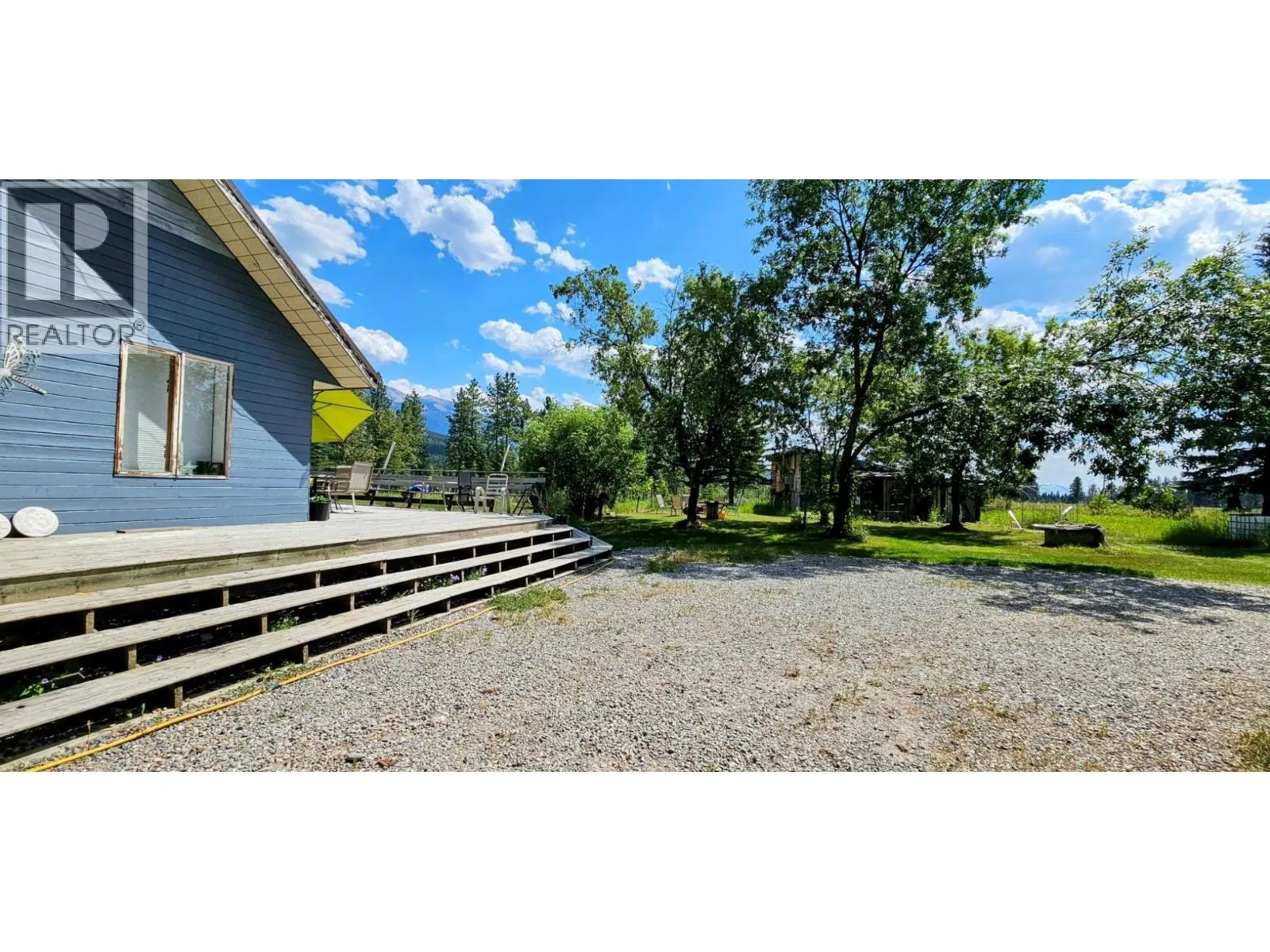 3560 ISLAND POND Road
