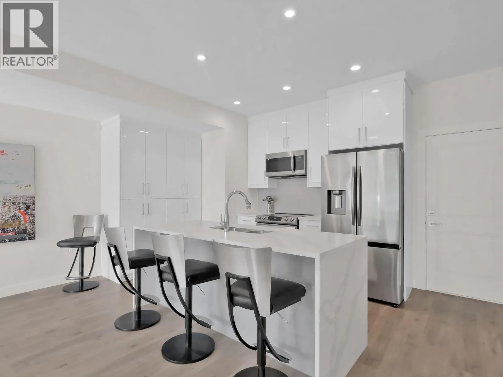 115 Wyndham Crescent Unit# 23