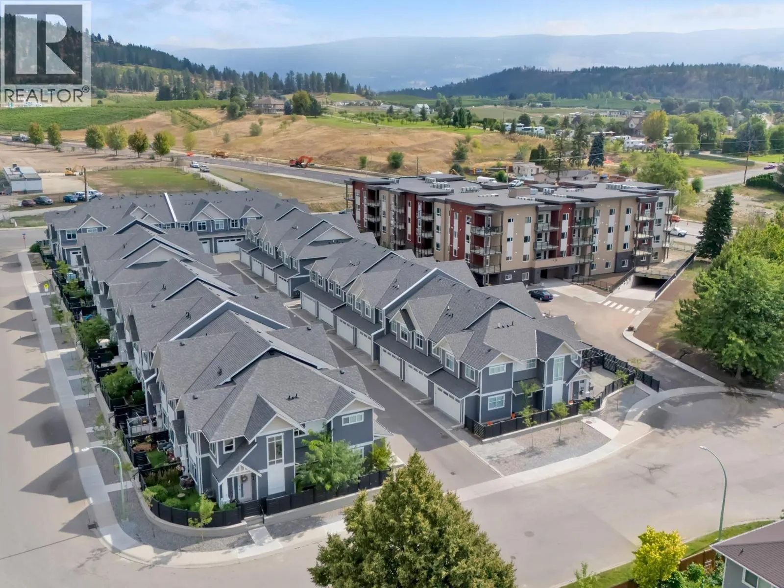 115 Wyndham Crescent Unit# 23