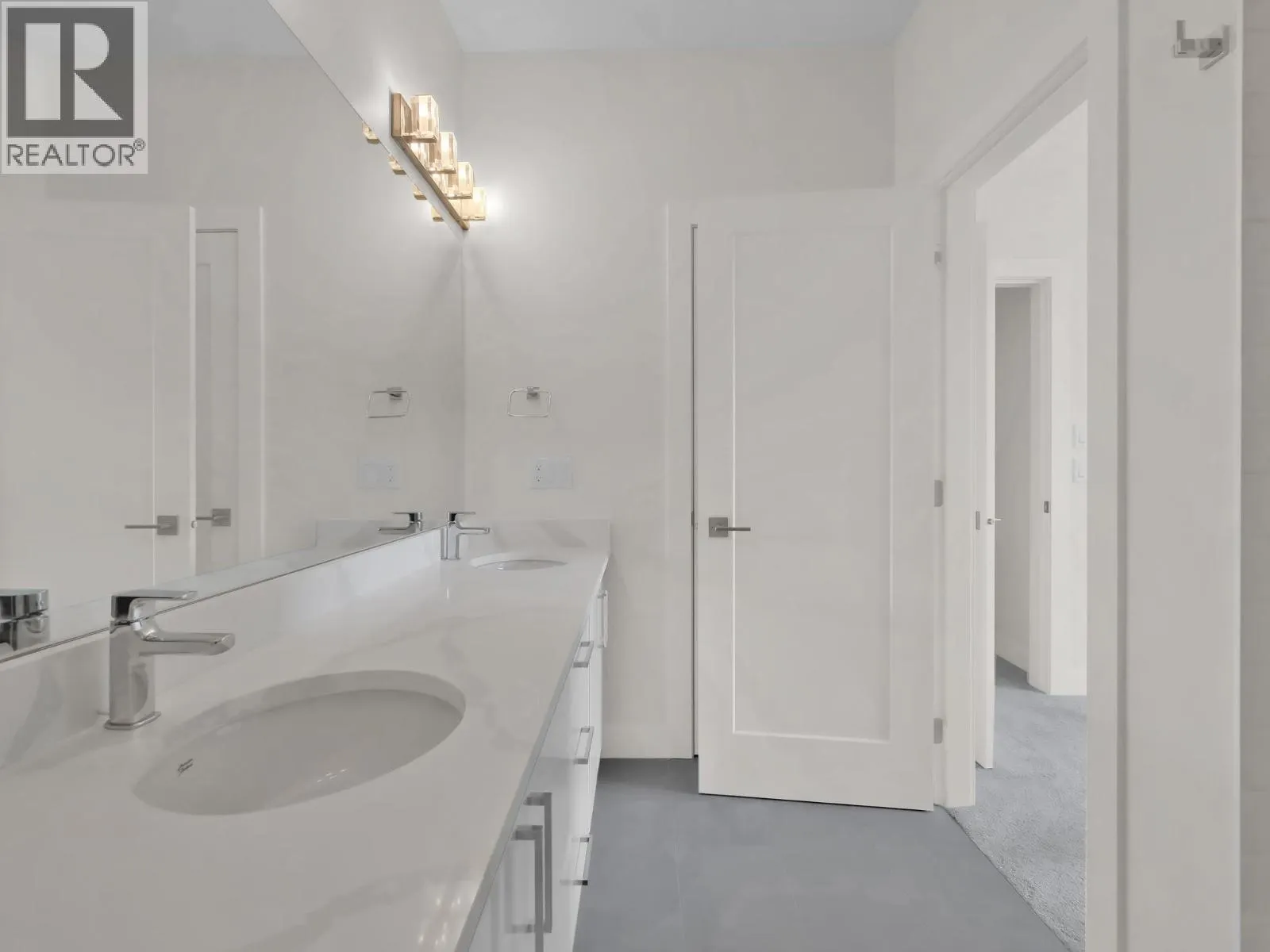 115 Wyndham Crescent Unit# 23