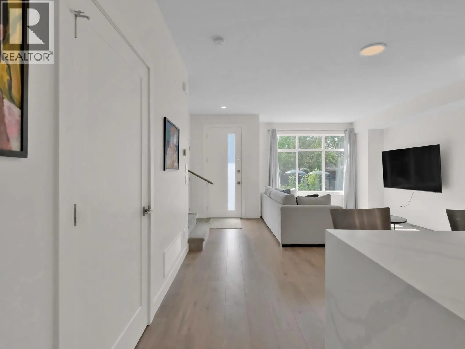 115 Wyndham Crescent Unit# 23