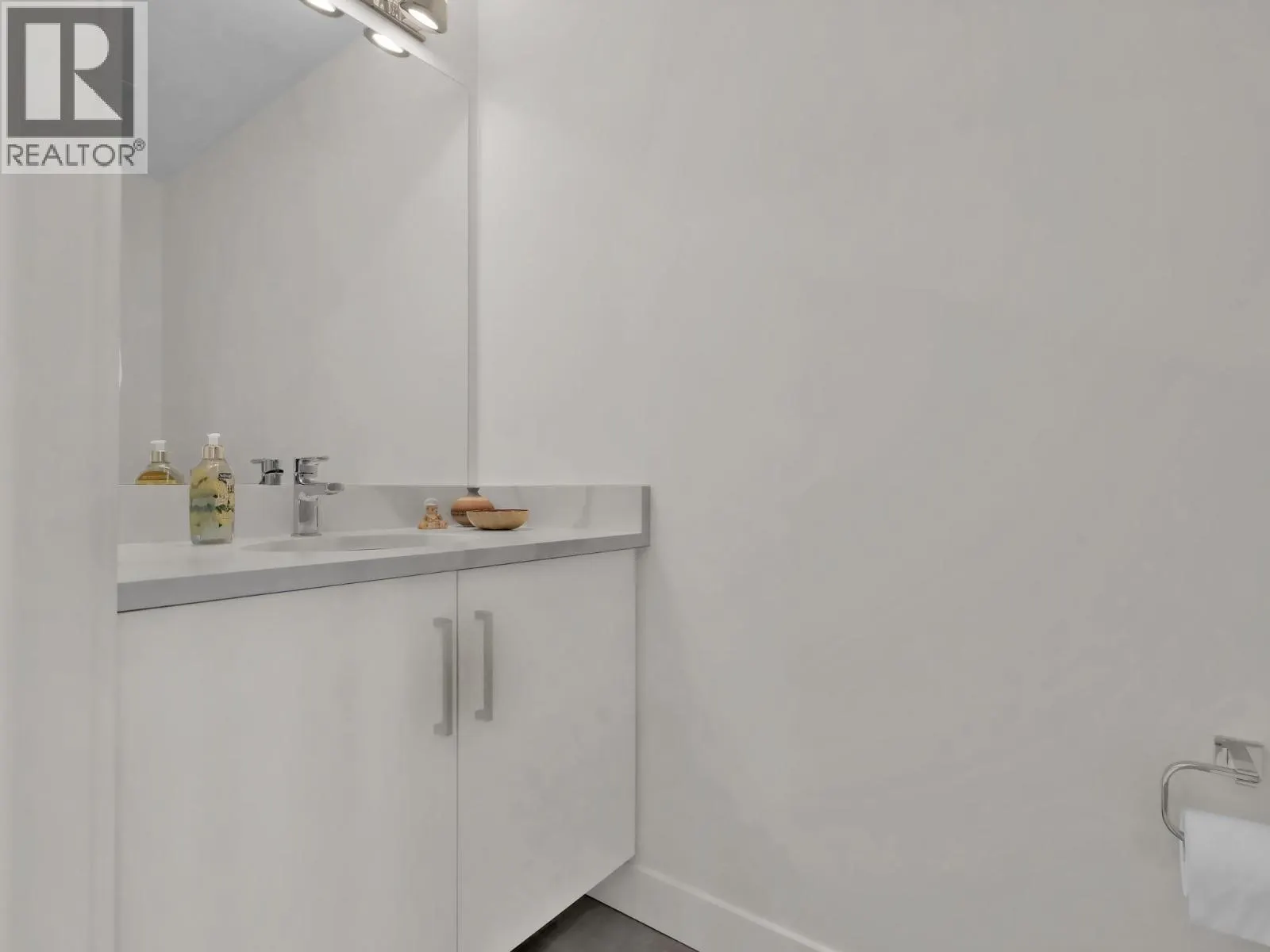 115 Wyndham Crescent Unit# 23
