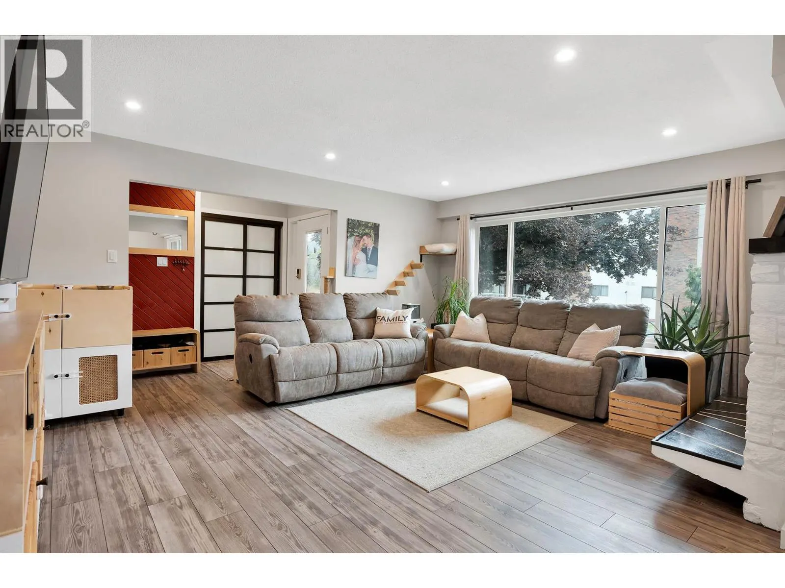 259 Beach Avenue