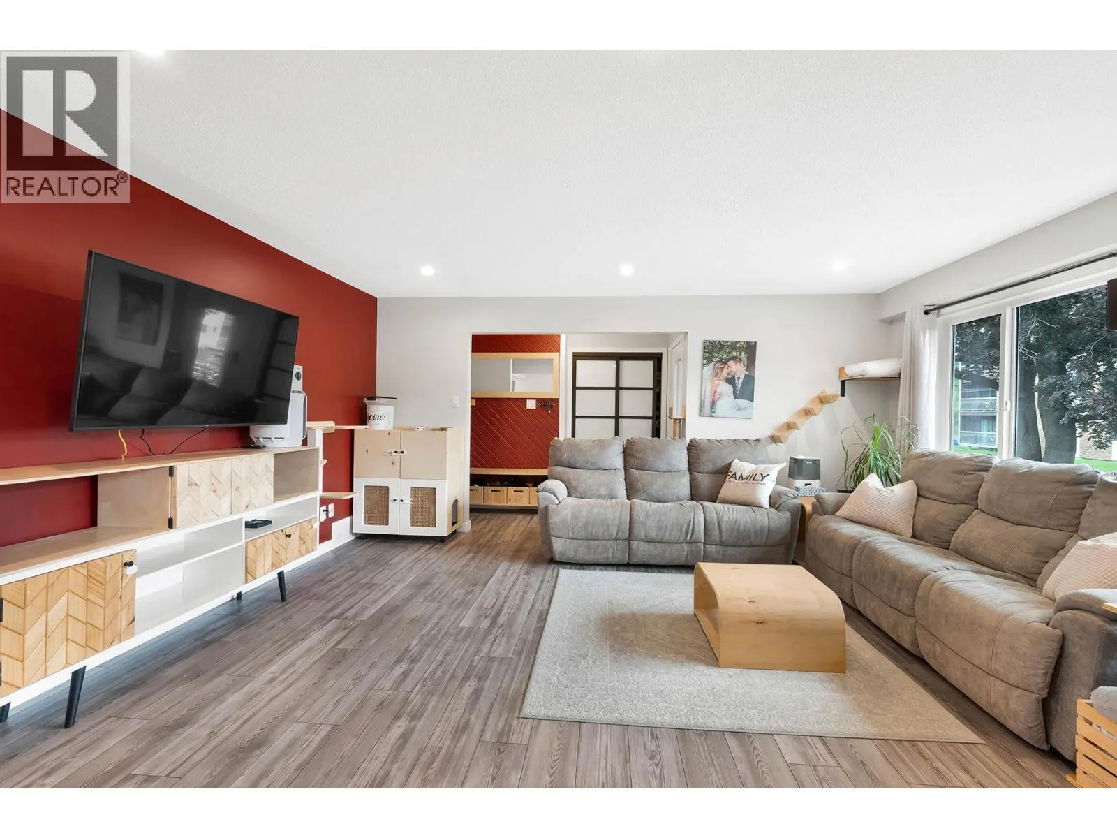 259 Beach Avenue