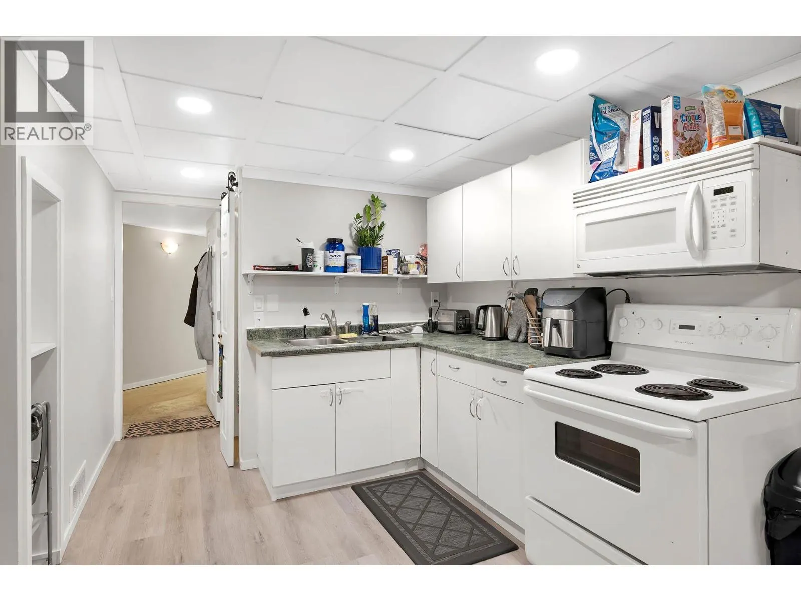 259 Beach Avenue