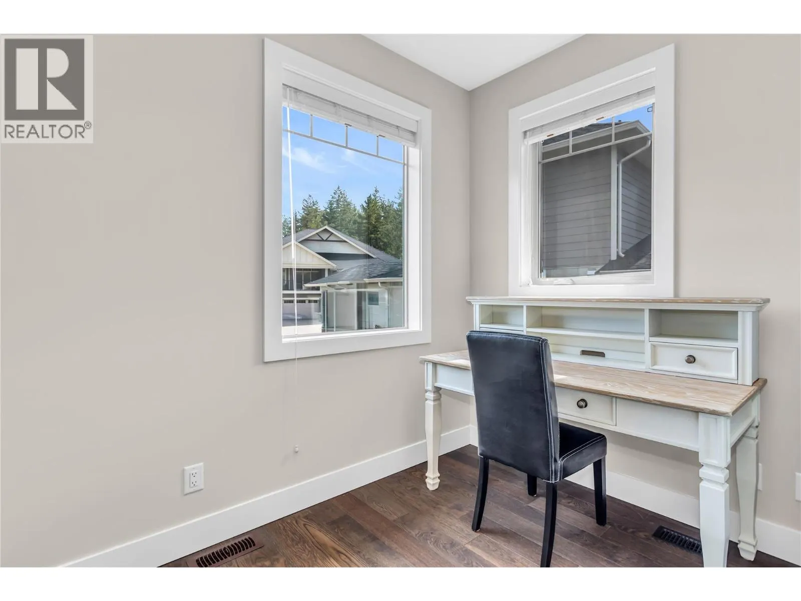 875 Stockley Street Unit# 17