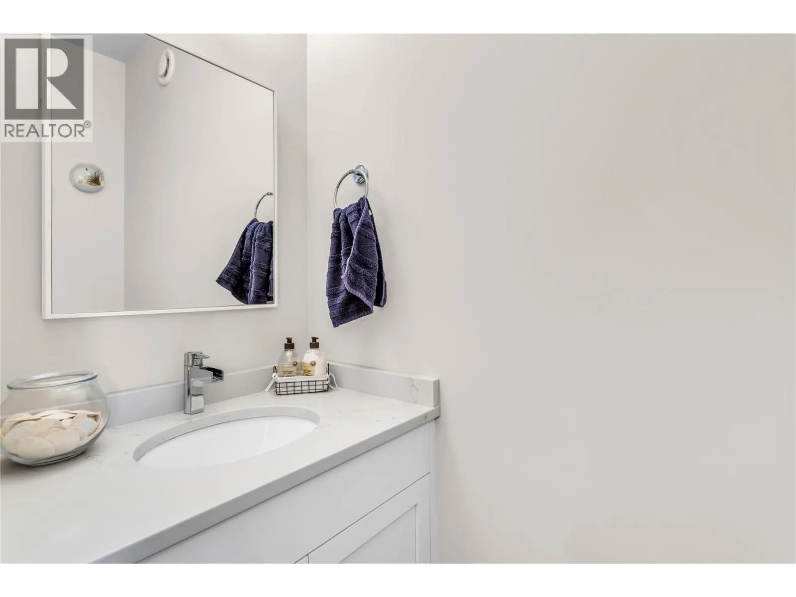 875 Stockley Street Unit# 17
