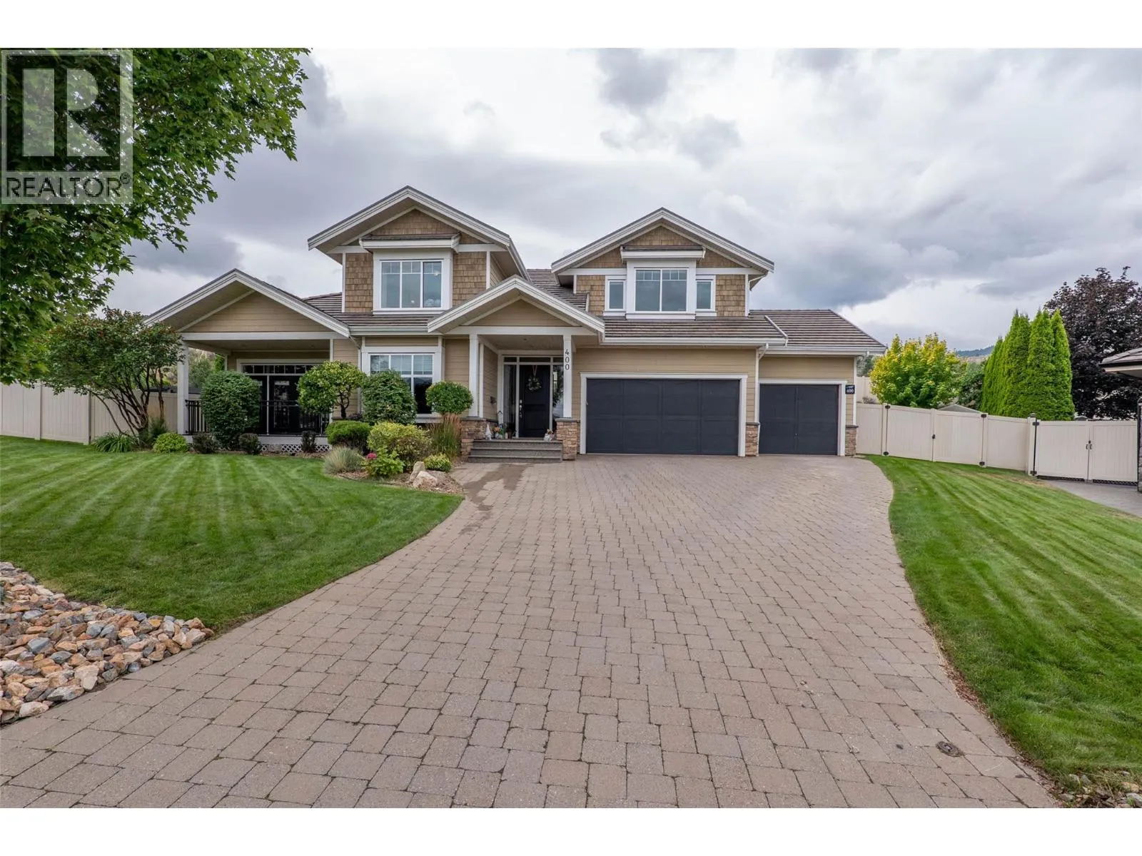 400 Fernie Place