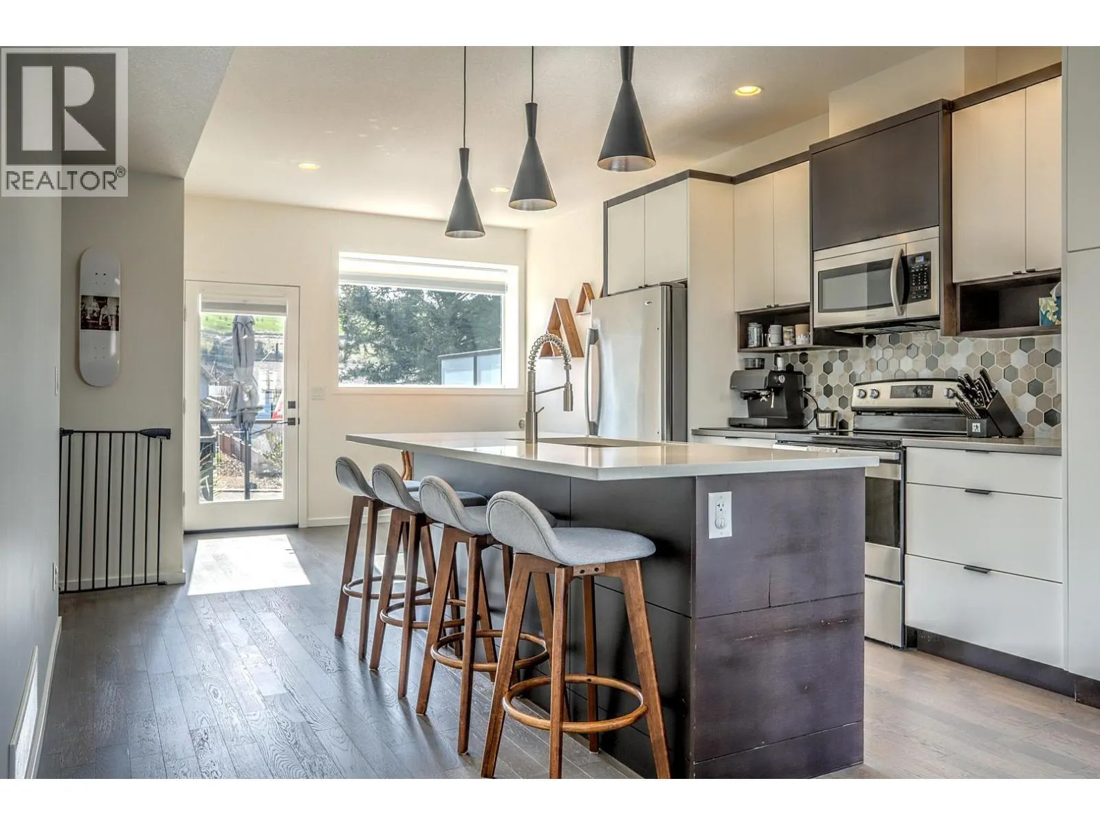 5400 Willow Drive Unit# 1