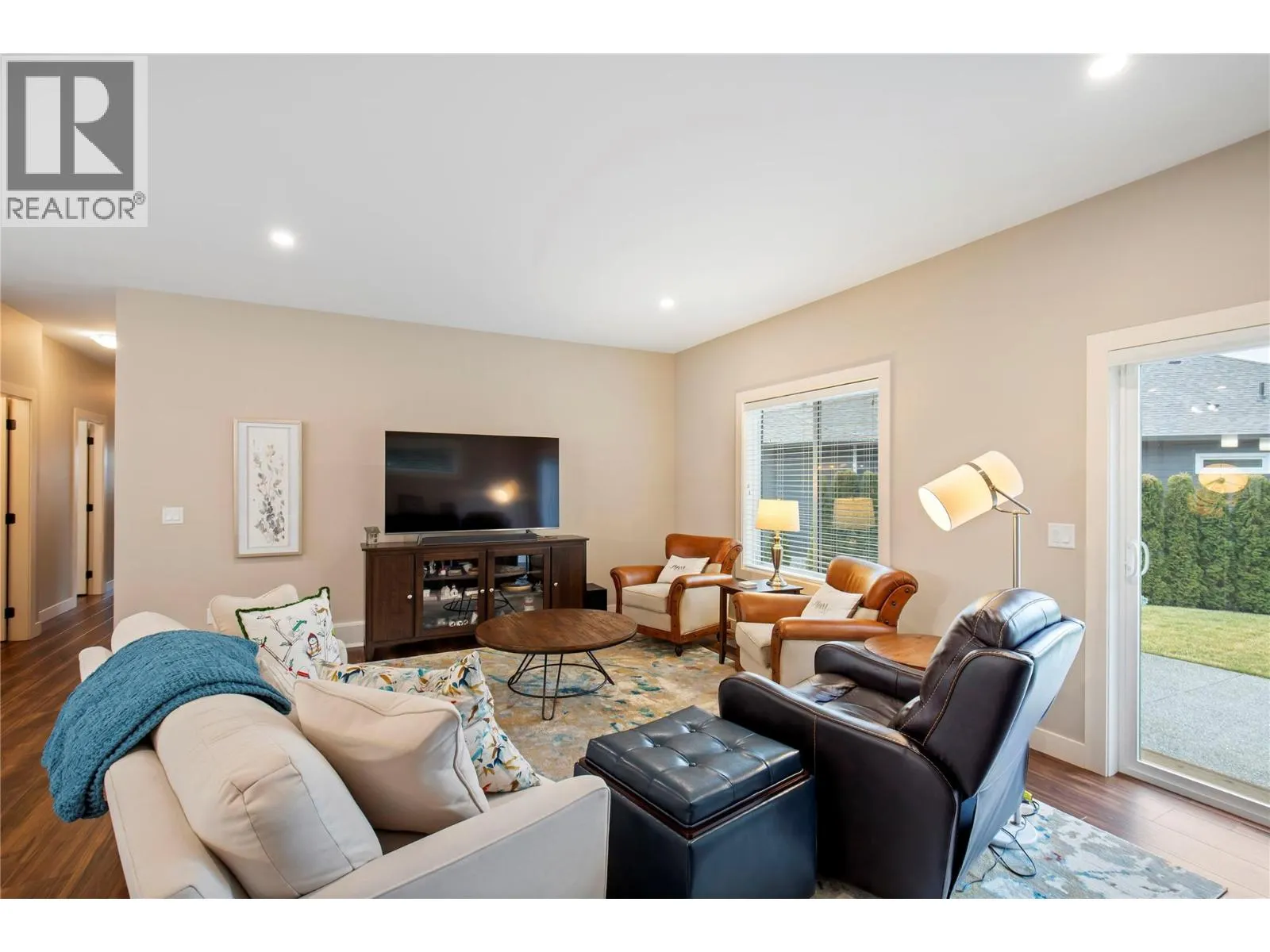 2092 Sage Crescent