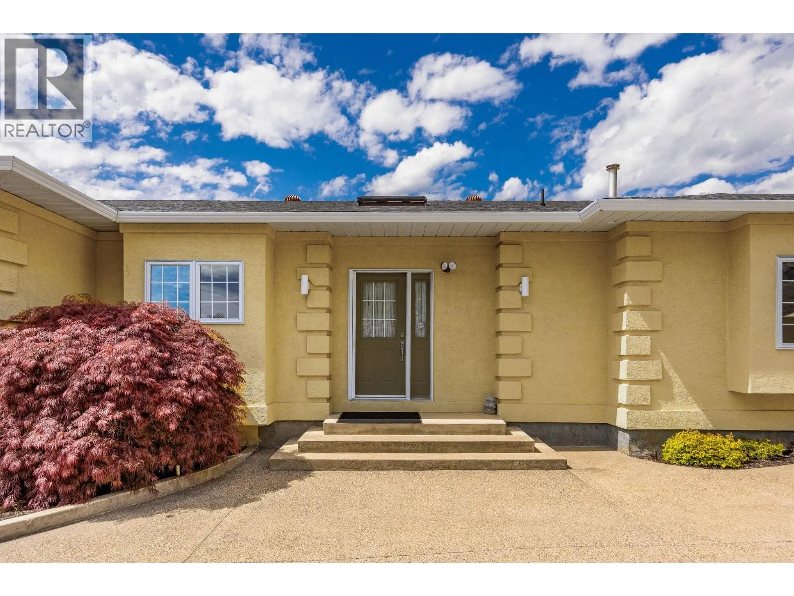 647 Royal Pine Drive