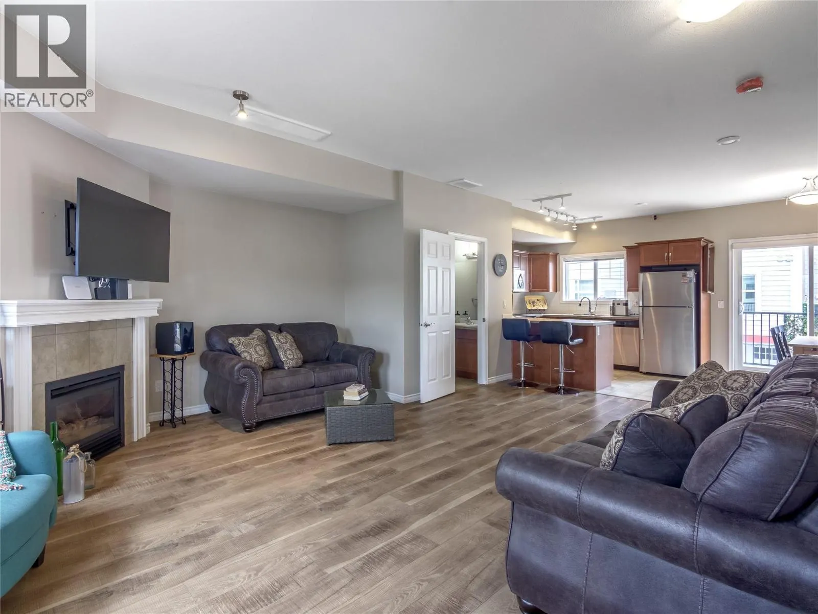 3363 Wilson Street Unit# 105