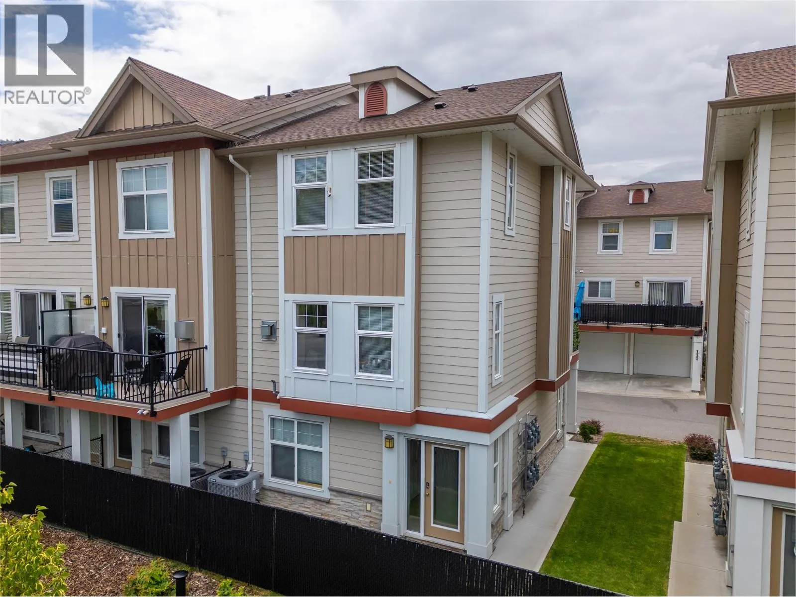 3363 Wilson Street Unit# 105