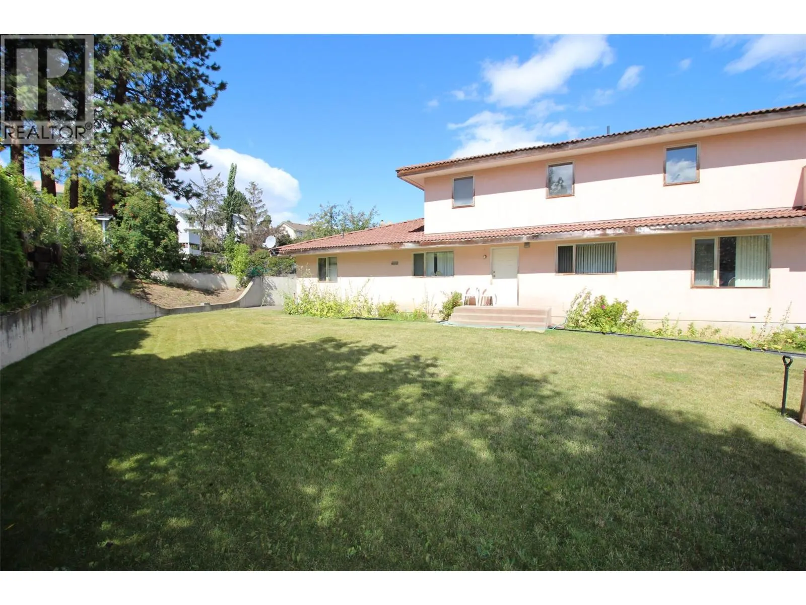 786 Gifford Court