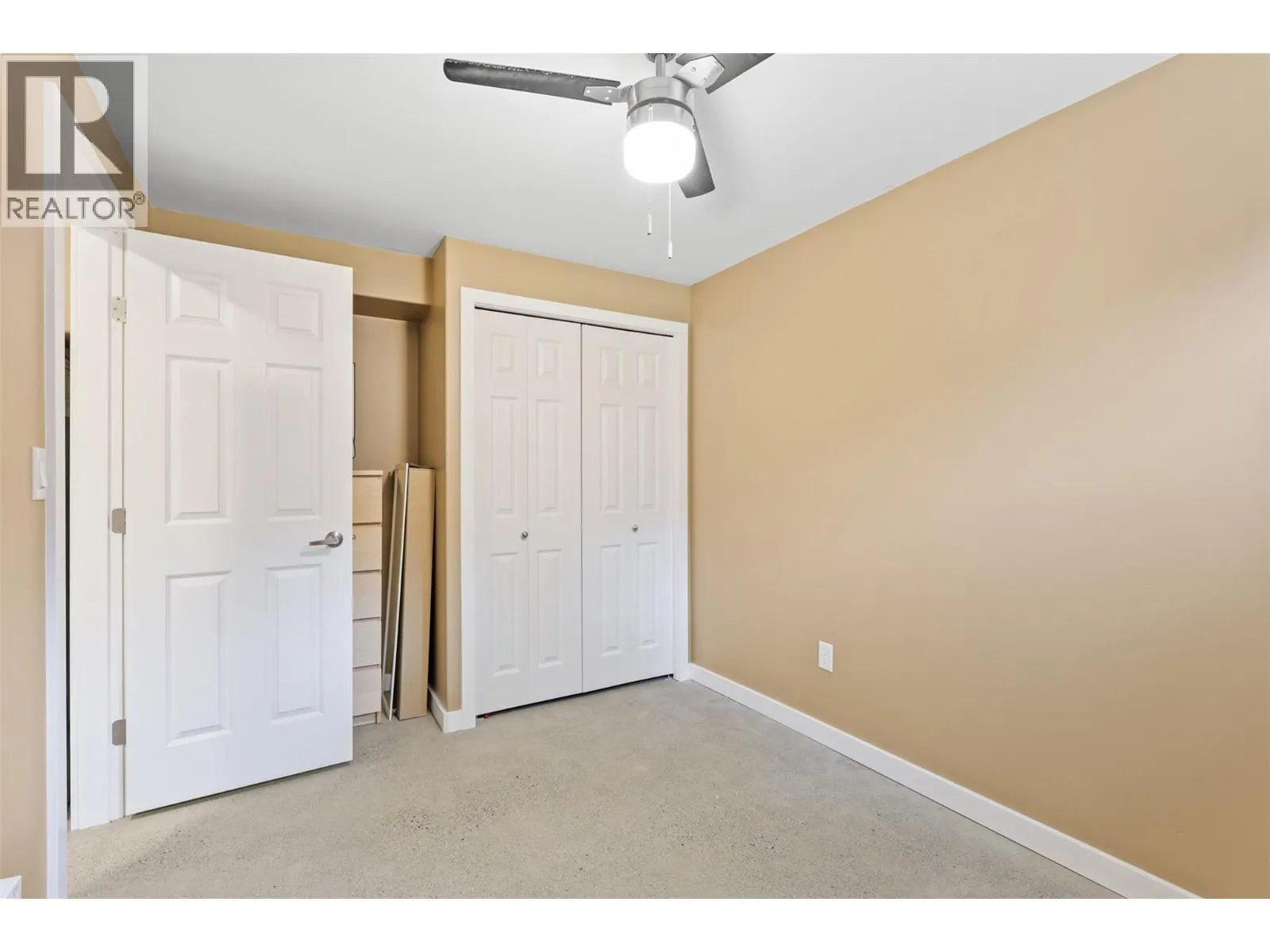 1289 MONASHEE Court