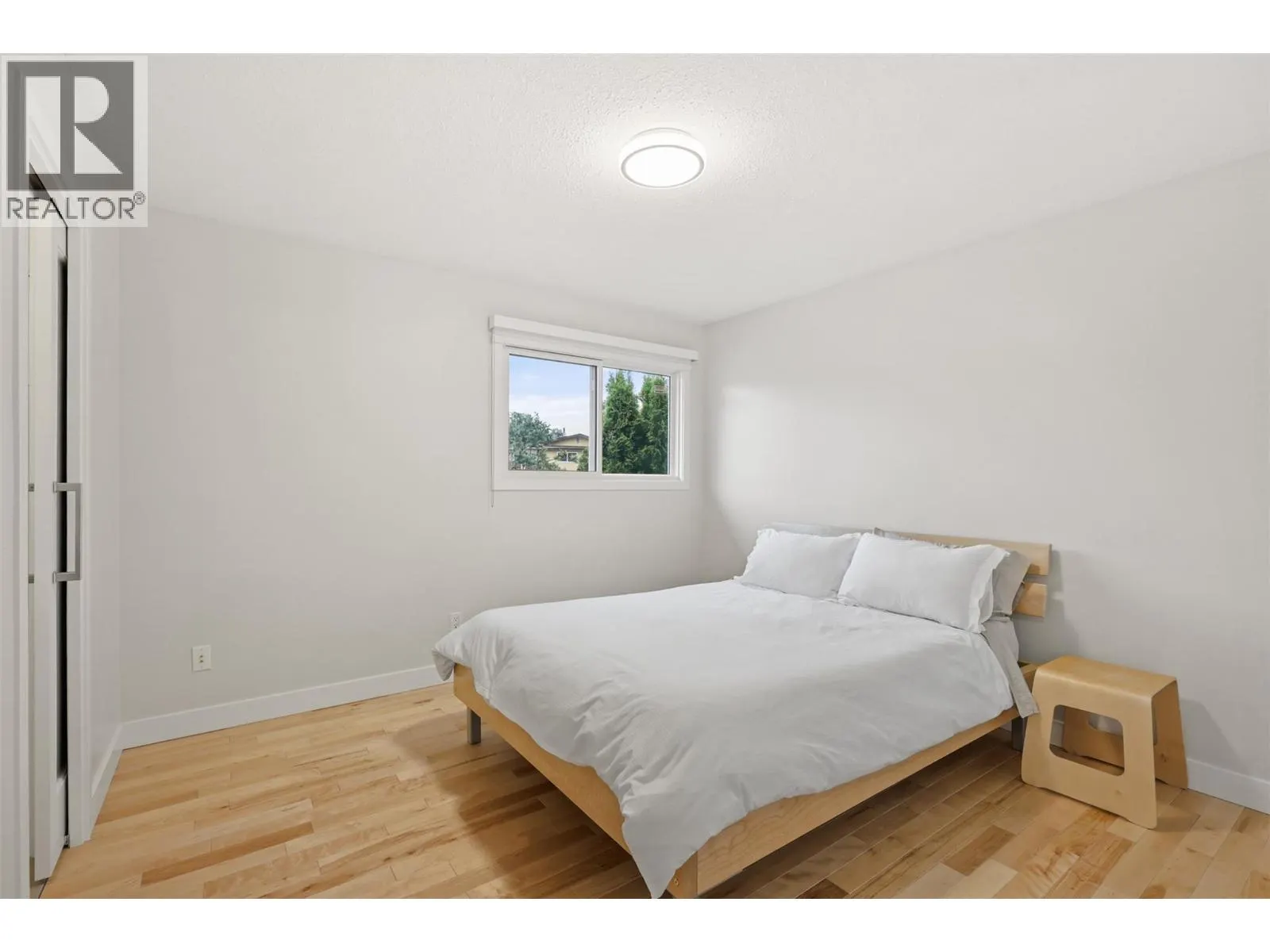 1289 MONASHEE Court