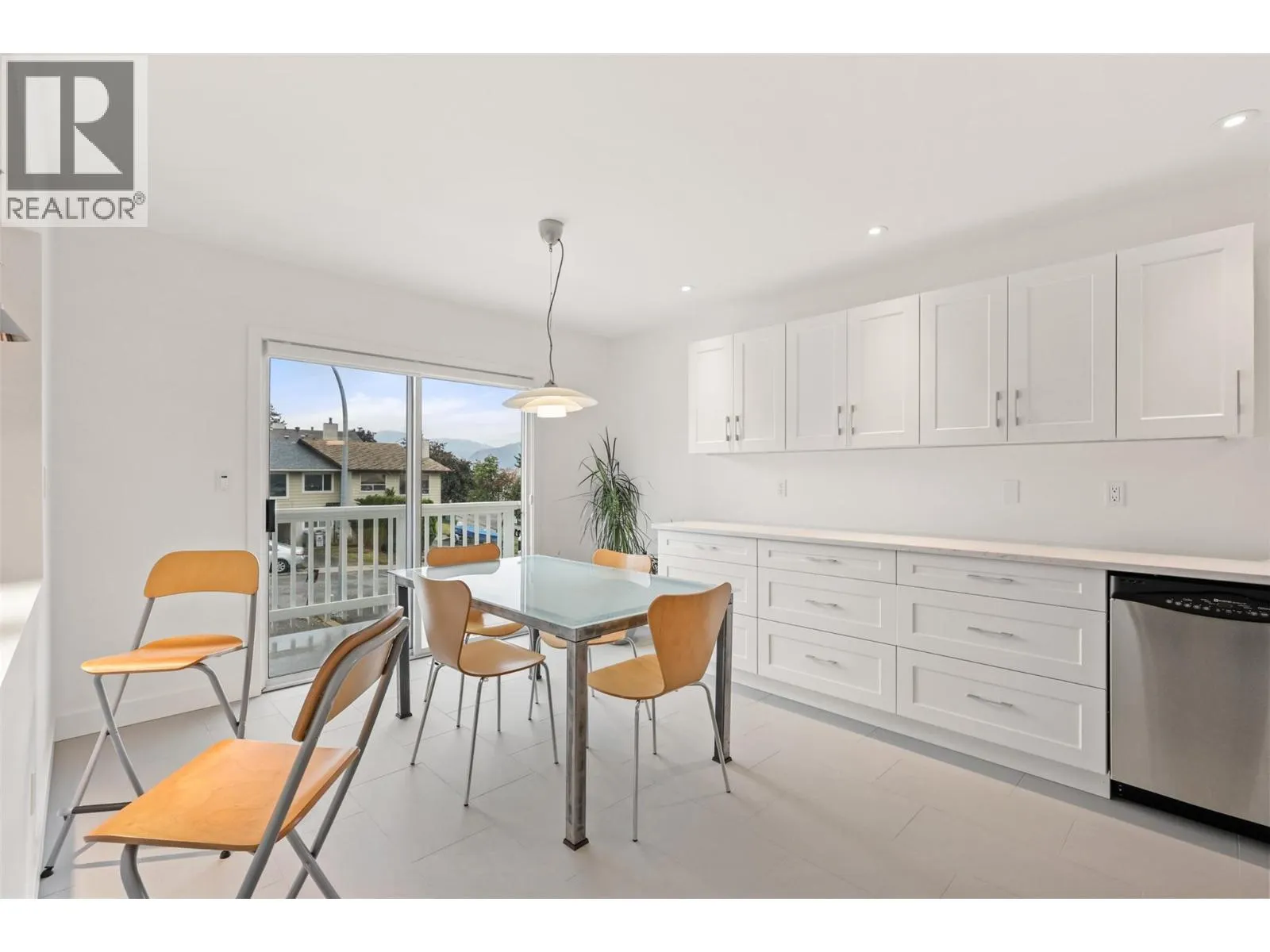 1289 MONASHEE Court
