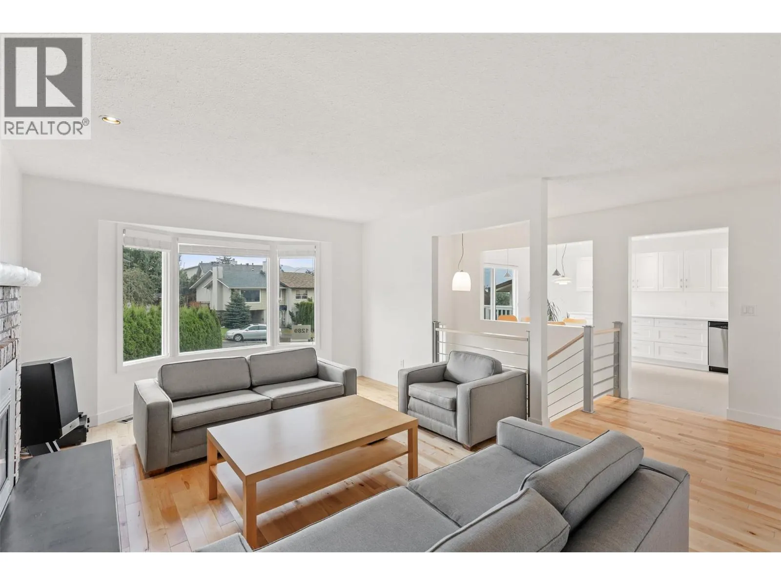 1289 MONASHEE Court