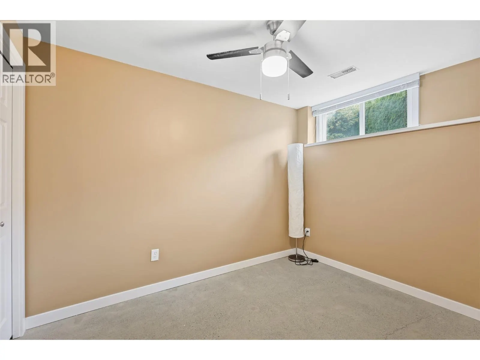 1289 MONASHEE Court