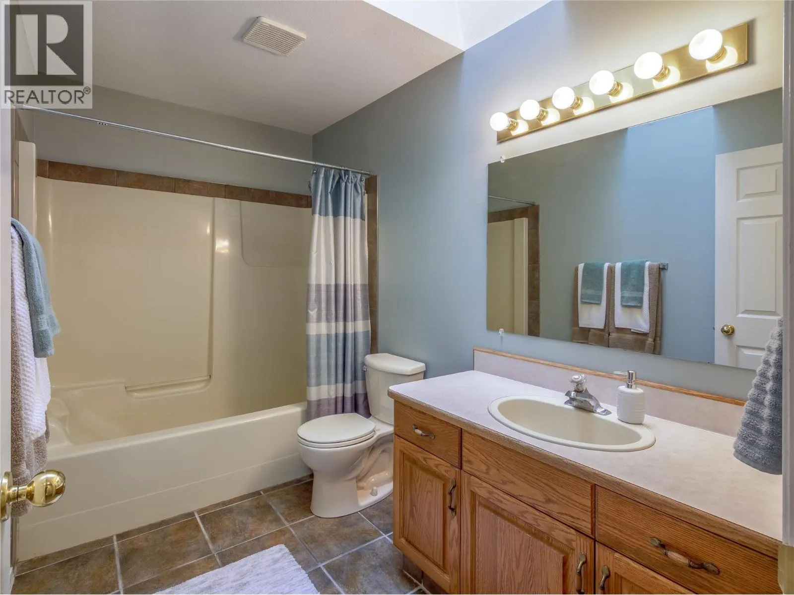 115 Redwing Place Unit# 2