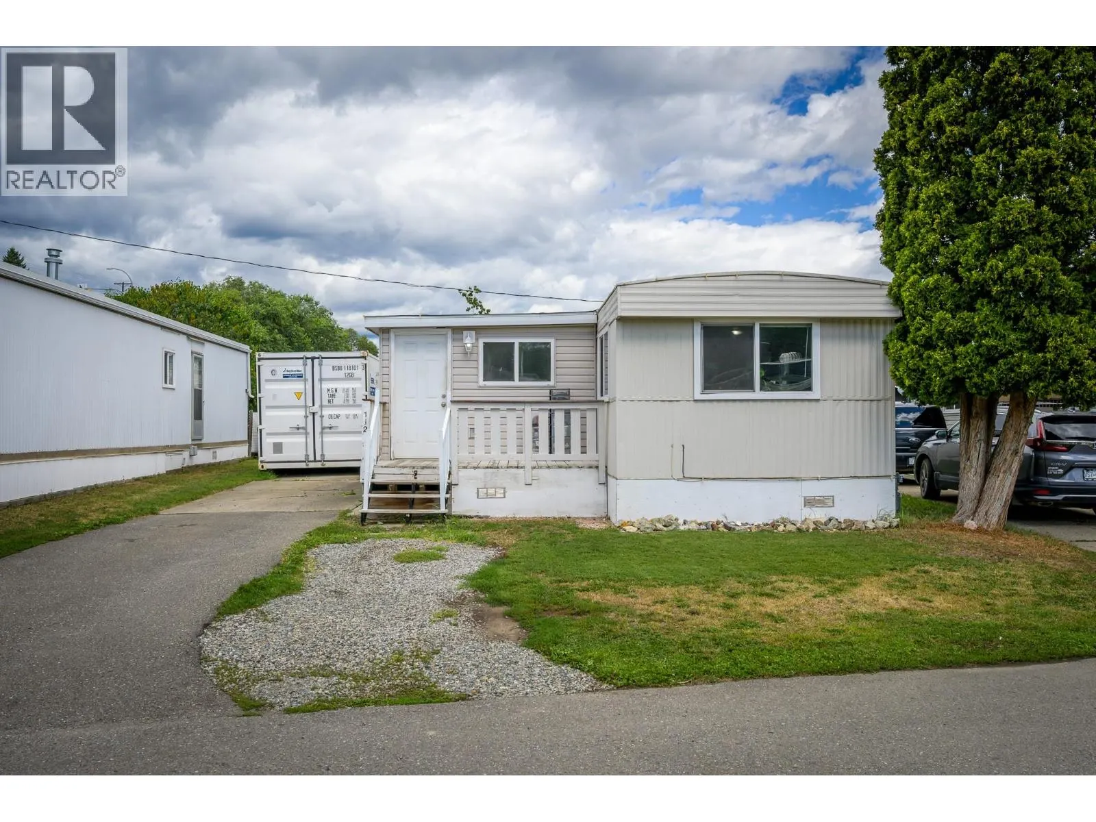 2400 OAKDALE Way Unit# 112