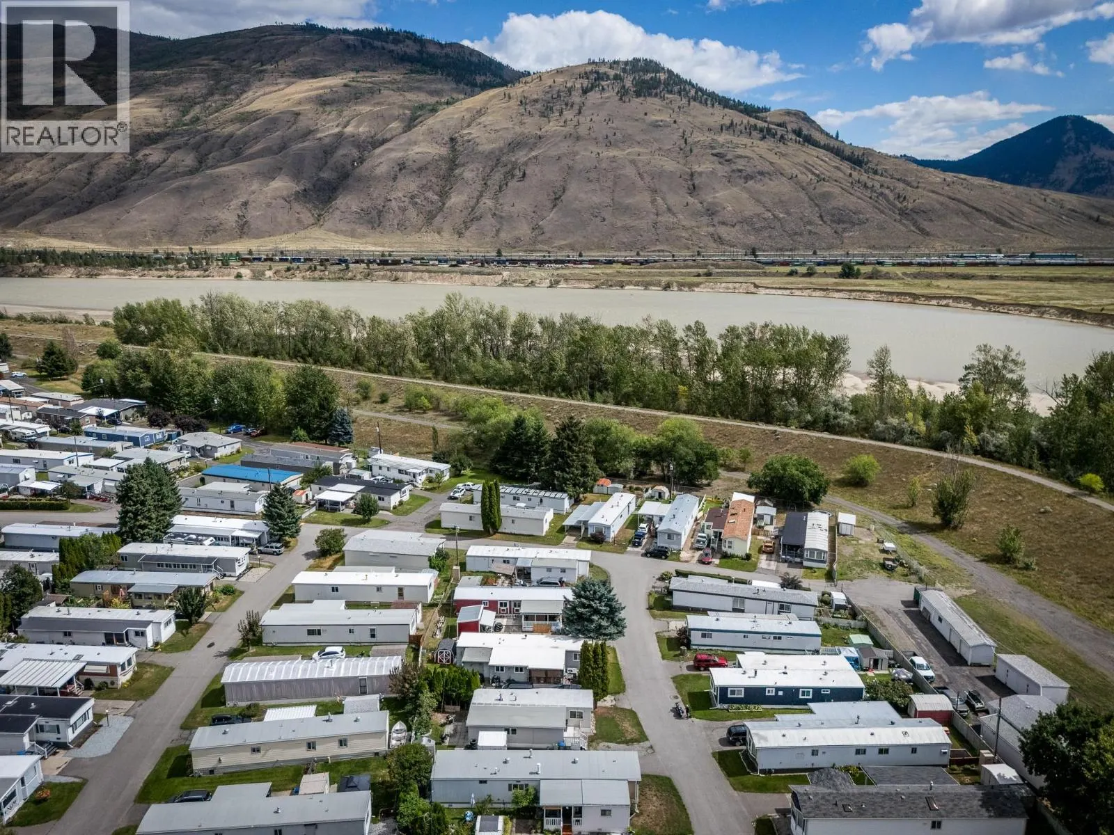 2400 OAKDALE Way Unit# 112