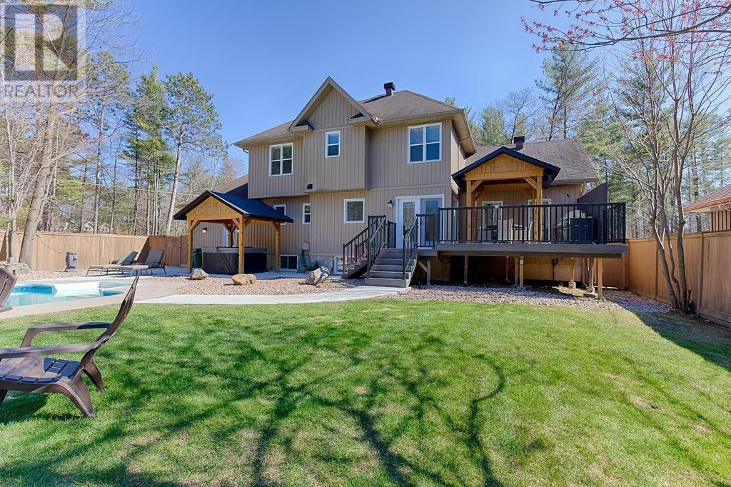 8 LOUISE STREET, (MLS® 3999637) See this property for sale in Petawawa Point, Petawawa