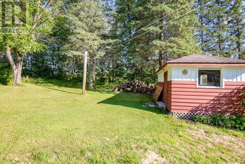 3334 BLINE ROAD, (MLS® 4080496) See this property for sale in