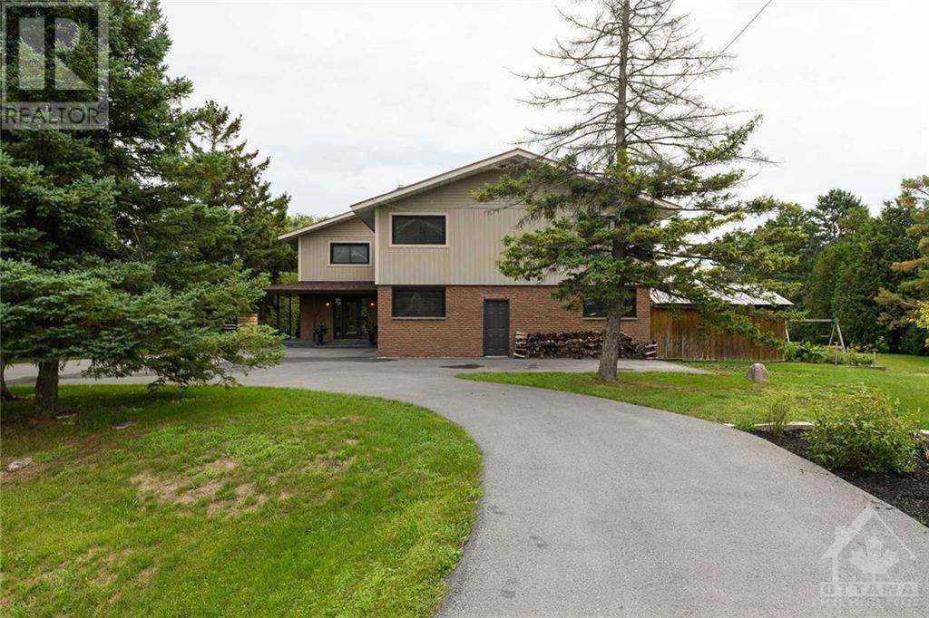 6781 RIDEAU VALLEY DRIVE S, (MLS® 4303697) See this property for