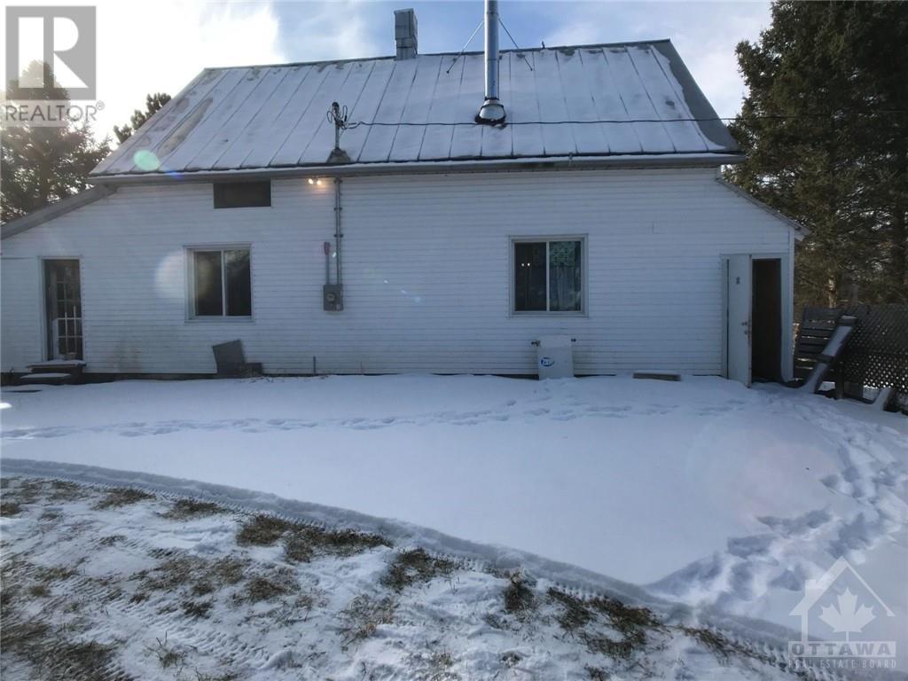 1099 ROUTE 400 ROUTE, (MLS® 4627541) See this property for sale in