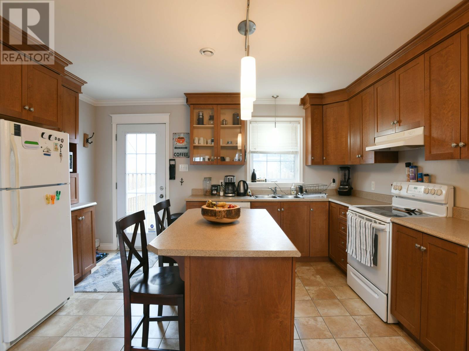 Listing 1246444 - Large Photo # 11