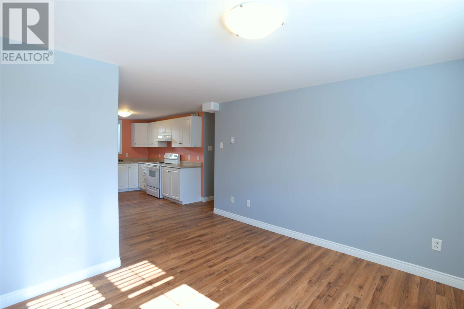 Listing 1246444 - Large Photo # 37