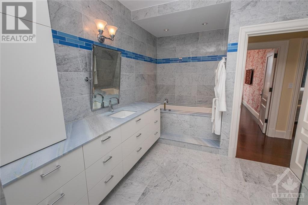 Listing 1250581 - Large Photo # 14