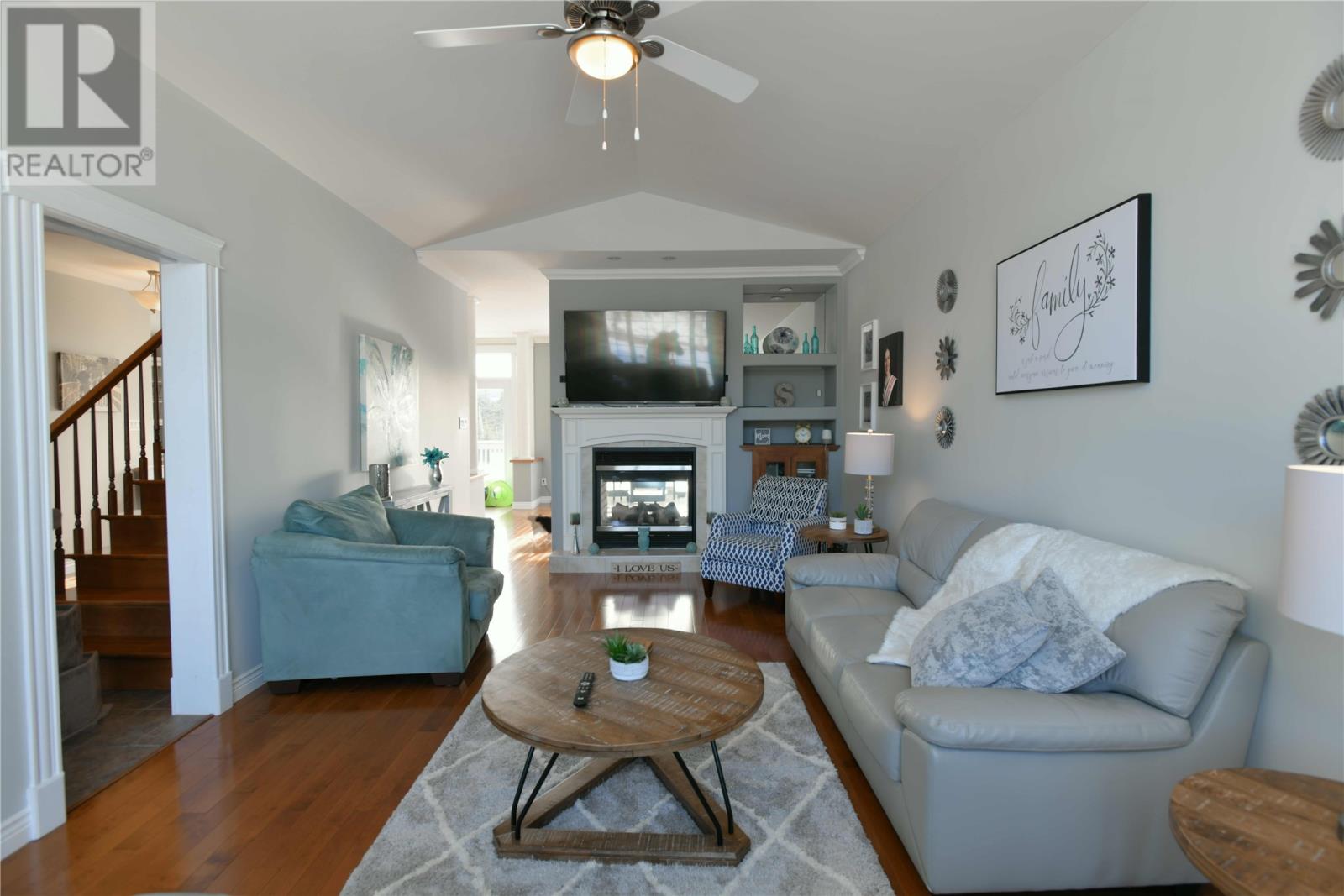 Listing 1255111 - Large Photo # 17