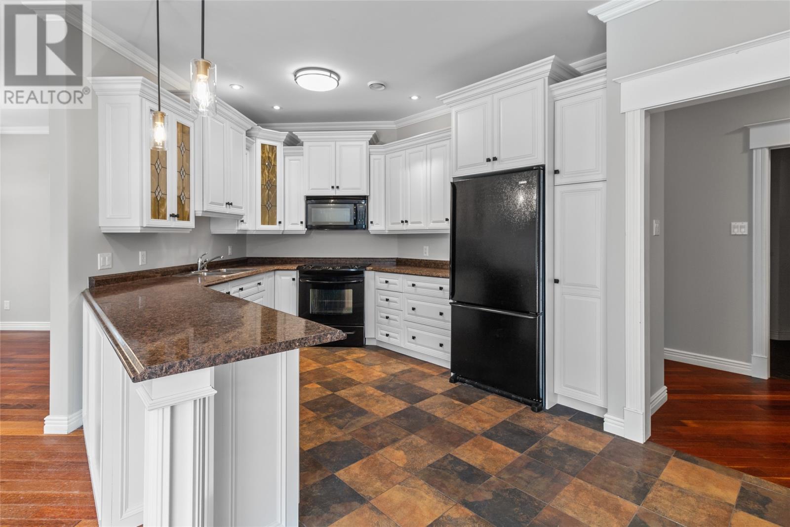 Listing 1255863 - Large Photo # 31