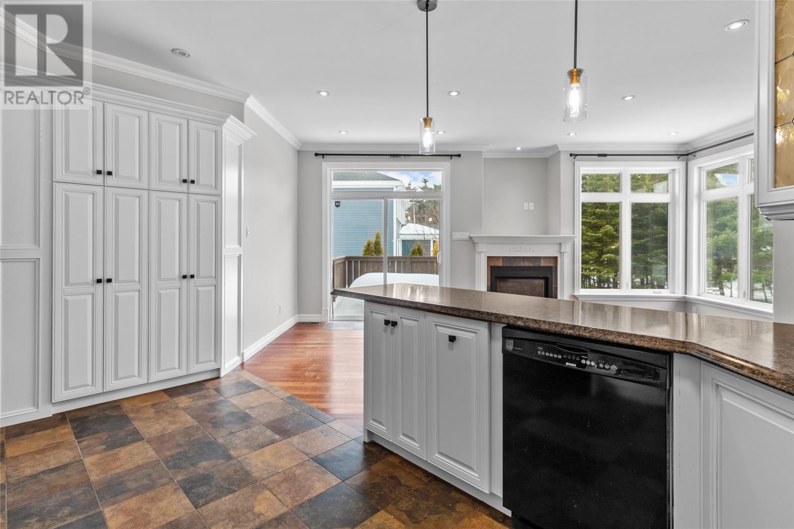 Listing 1255863 - Large Photo # 33