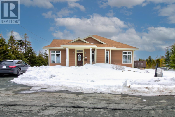 9 Cedar Brae Crescent, St. Johns