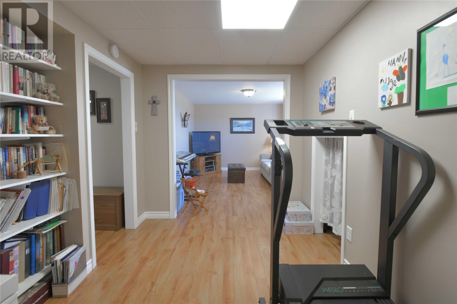 Listing 1257756 - Large Photo # 37