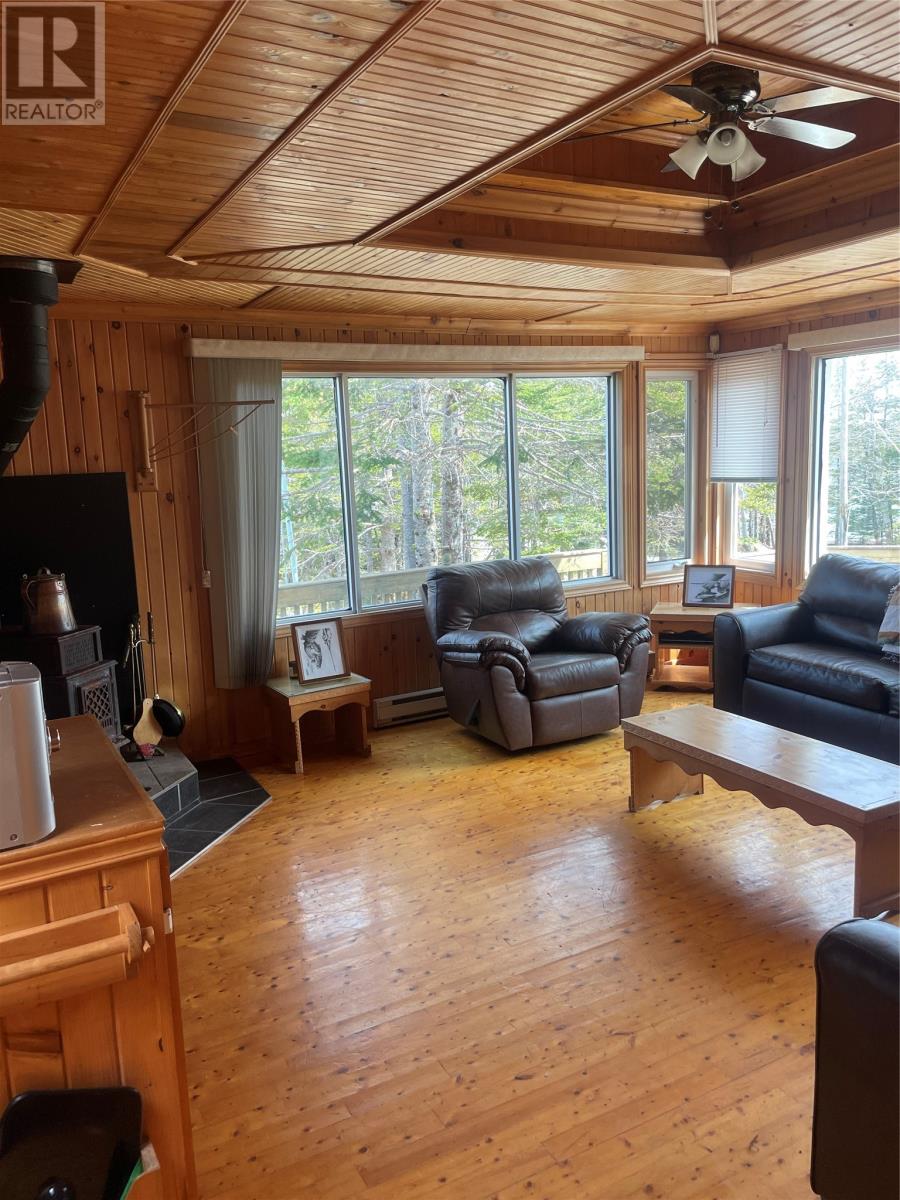 Listing 1258403 - Large Photo # 17