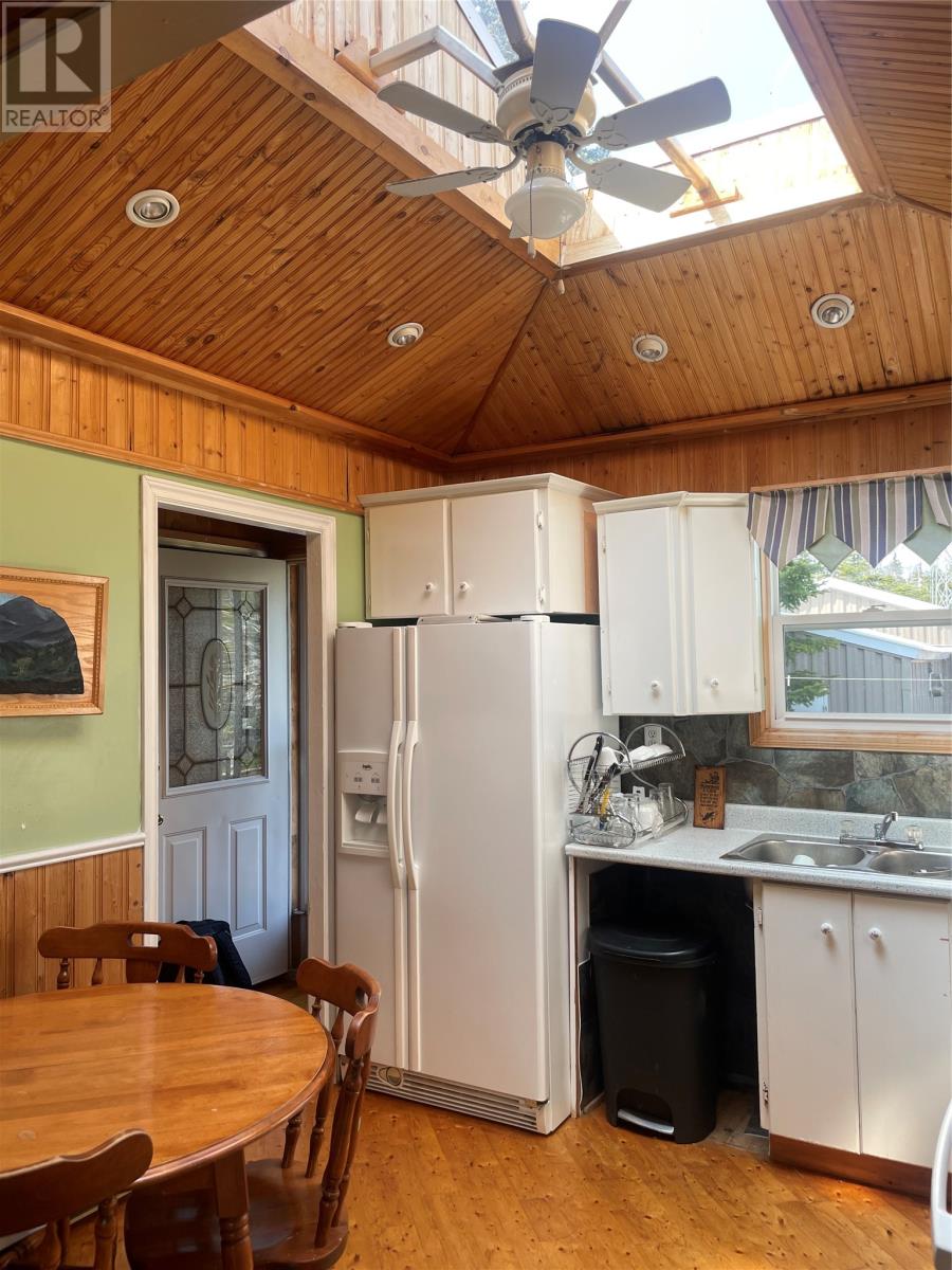 Listing 1258403 - Large Photo # 30