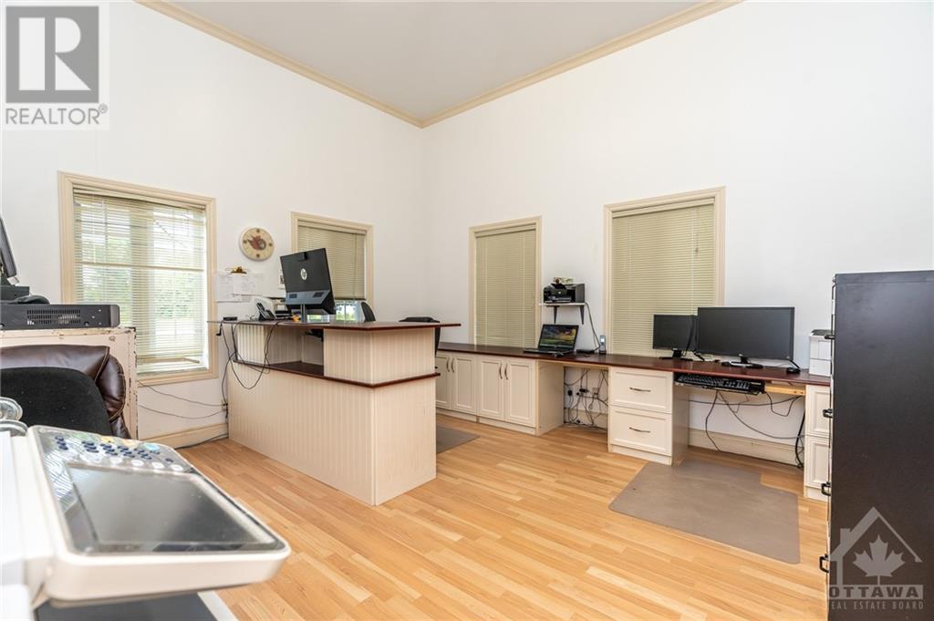Listing 1261085 - Large Photo # 30