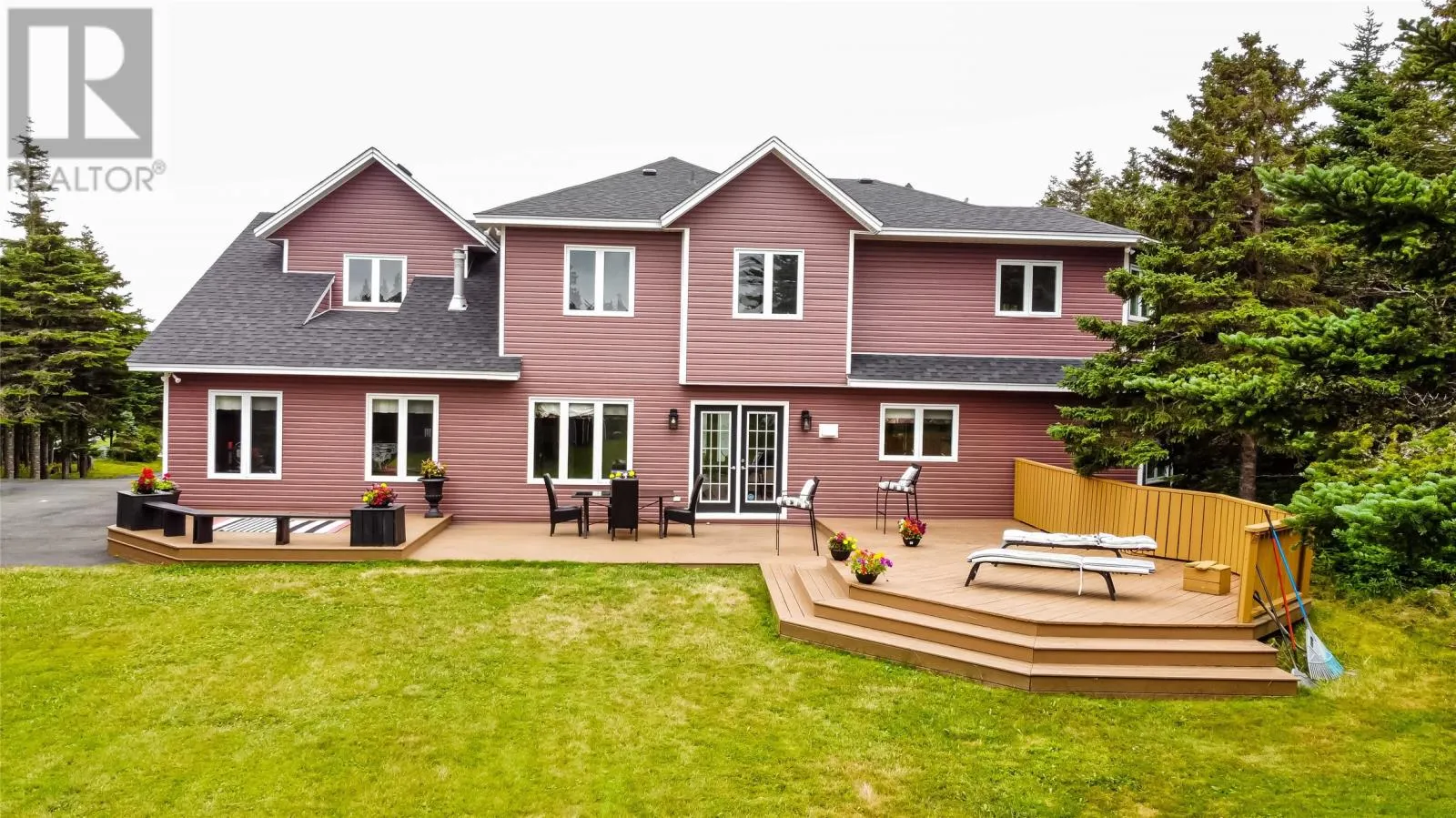 40-44 Summit Drive