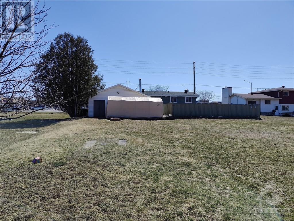 Listing 1276833 - Large Photo # 4