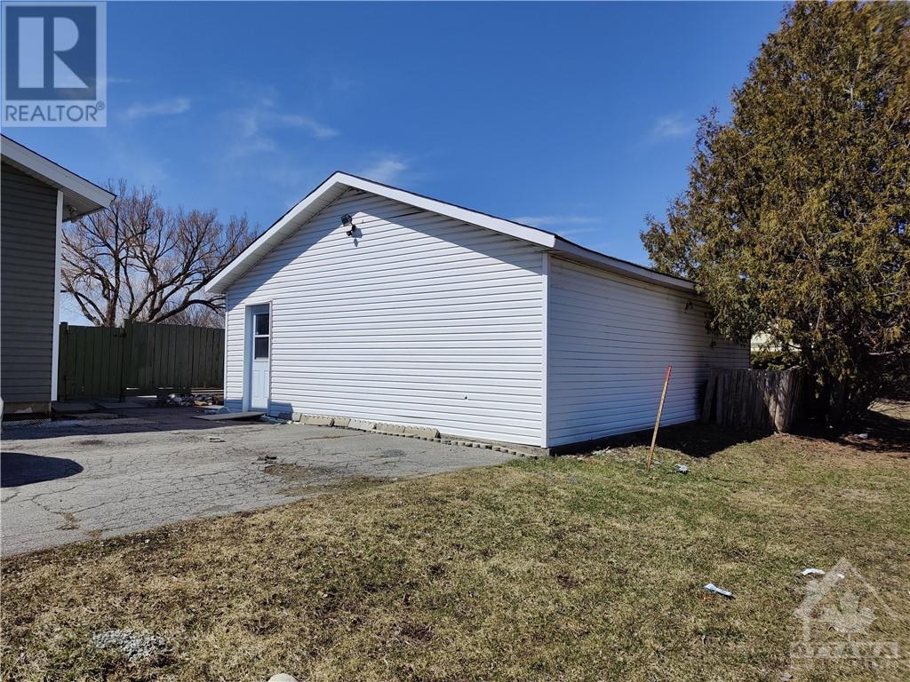 Listing 1276833 - Large Photo # 3