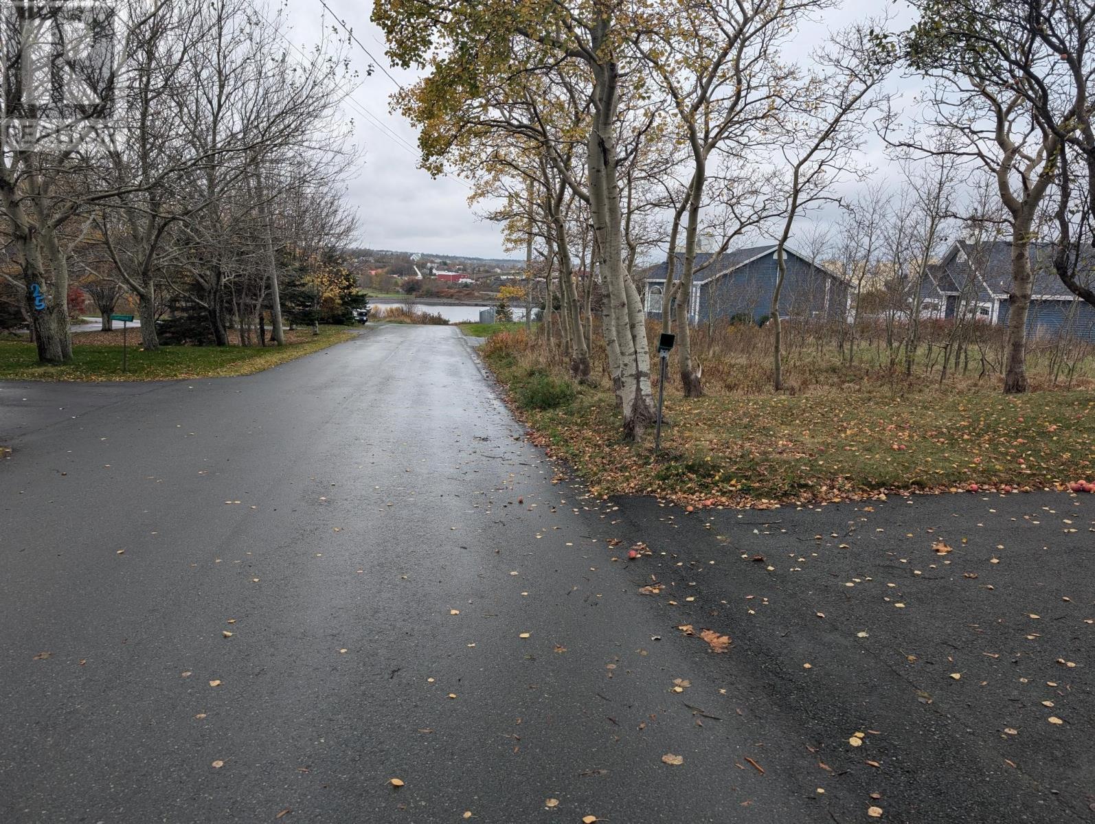30 Baird's Lane
