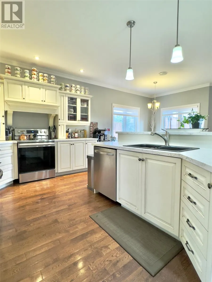 131 TERRA NOVA Drive